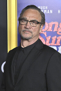 Closing Ceremony und Filmpremiere 'Song Sung Blue', AFI Fest 2025 in Los Angeles