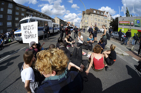 Protest gegen Nazi-Aufmarsch in Berlin