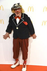 Grand Opening vom McDonald's Restaurant am Flughafen, Frankfurt