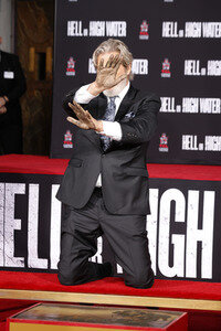 Hand and Footprint Ceremony mit Jeff Bridges in Los Angeles