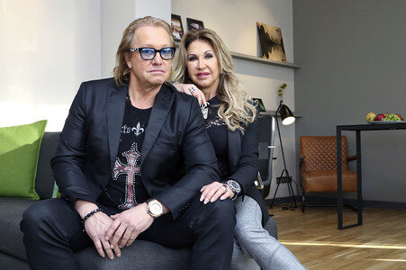 Photocall 'Spiel die Geissens untern Tisch' in Hamburg