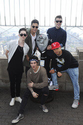Midnight Red besuchen das Empire State Building, New York