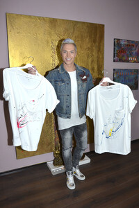 PopUp Store Fashion Art Gallery Opening in München