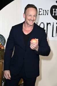 Serienpremiere 'Ein Hof zum Verlieben' in Berlin