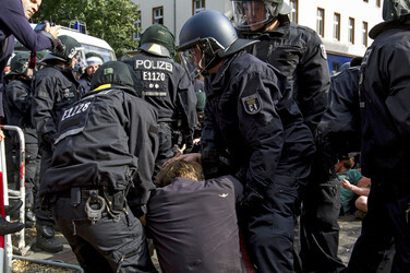 Demonstrationen gegen Räumung der besetzten Gerhart-Hauptmann-Schule, Berlin
