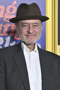 Closing Ceremony und Filmpremiere 'Song Sung Blue', AFI Fest 2025 in Los Angeles