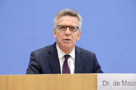 Pressekonferenz zur Entwicklung und aktuellen Flüchtlingszahlen in Berlin