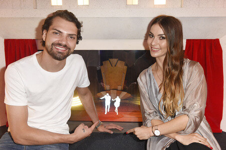 Präsentation der Hologramme von Renata Lusin und Jimi Blue Ochsenknecht in Berlin