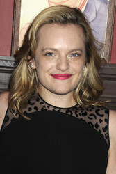 Elisabeth Moss erhält eine Kariaktur im Sardi's in New York