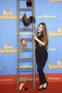 Filmpremiere 'Burg Schreckenstein' in München