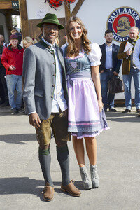 FC Bayern Wiesn-Treff beim Oktoberfest in München