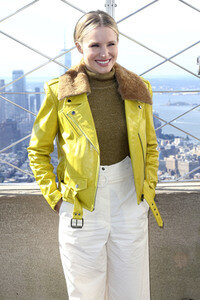 Empire State Building Lighting Ceremony mit Kristen Bell in New York