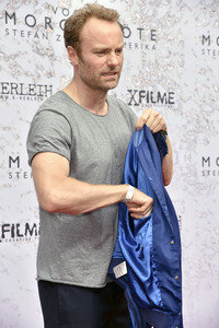 Filmpremiere 'Vor der Morgenröte' in Berlin