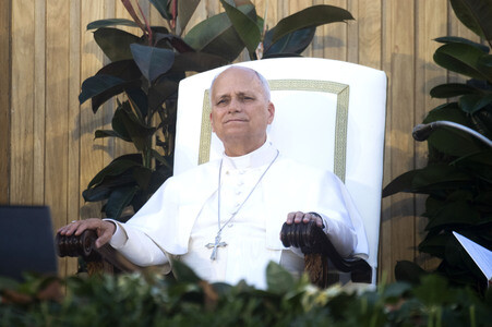 Papst Leo XIV. bei einer Gebetswache in Madrid