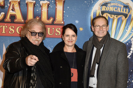 Premiere des 14. Roncalli Weihnachtscircus in Berlin