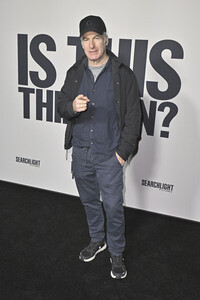 Filmpremiere 'Is This Thing On?' in Los Angeles