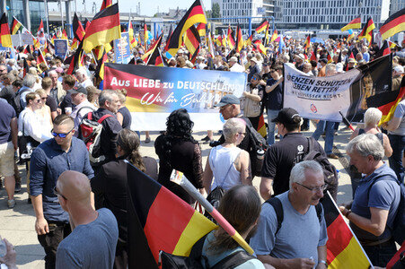 AfD Demo 'Zukunft Deutschland' in Berlin