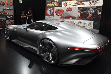 Zweiter Pressetag auf der IAA 2015 in Frankfurt