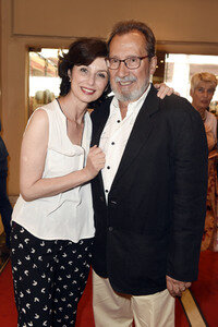 Theaterpremiere von 'Bette & Joan' in Berlin