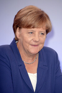 Angela Merkel besucht den Problemstadtteil Marxloh in Duisburg