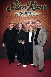 Musicalpremiere 'Salon Rosie' in Berlin