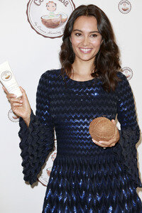 Emma Heming-Willis präsentiert CocoBaba in Hamburg
