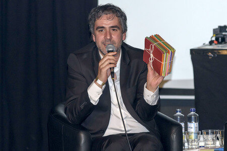 Lesung von Deniz Yücel in Berlin