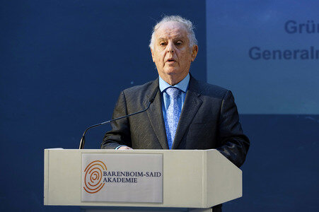 Barenboim-Said-Akademie im Magazin der Staatsoper in Berlin