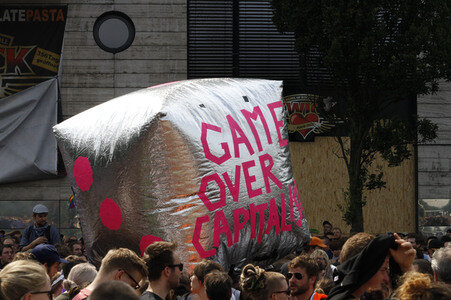 '#BlockG20 – colour the red zone!' Demonstration in Hamburg