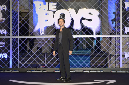 Season 5 Premiere 'The Boys' in Rom
