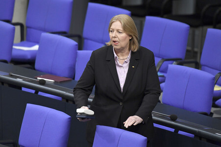 89. Sitzung des Deutschen Bundestages in Berlin