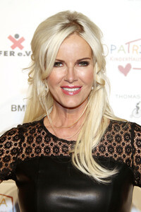 Light & Stars Charity Party in Hamburg