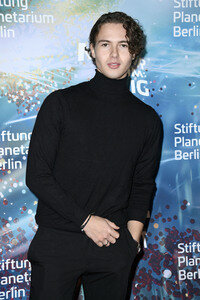 Filmpremiere 'Major Tom: völlig losgelöst' in Berlin