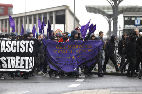 Demonstrationen gegen den AfD Bundesparteitag in Köln