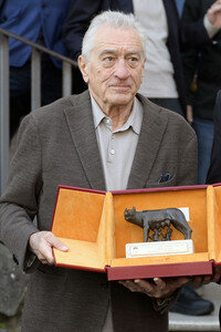 Verleihung des Lupa Capitolina an Robert De Niro in Rom