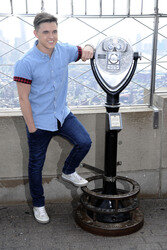 Jesse McCartney besucht das The Empire State Building, New York