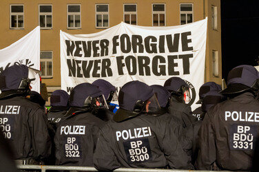 Gegen-Demo in Schneeberg