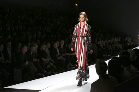 Dorothee Schumacher Fashion Show auf der Mercedes-Benz Fashion Week Autumn/Winter 2016 in Berlin