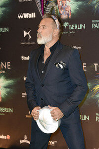 Weltpremiere von 'The One Grand Show' in Berlin