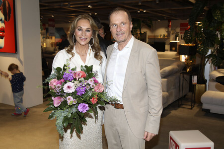 XXXLutz Pre-Shopping Event in Rangsdorf