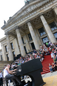 Benefizkonzert 'Refugees Welcome‬' in Berlin