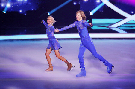 2. Live-Sendung der TV Show 'Dancing on Ice' in Köln