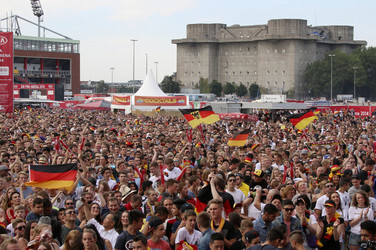 WM-Fanfest beim Spiel Deutschland gegen Frankreich, Hamburg