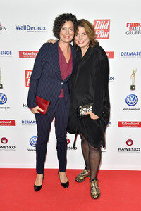 Goldene Bild der Frau 2018 in Hamburg