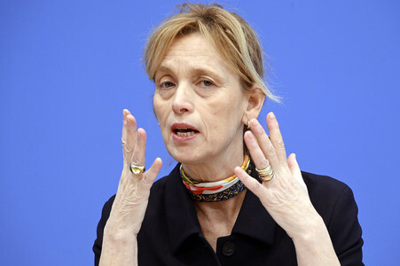 Bundespressekonferenz 'Seniorinnen und Senioren in der digitalen Welt' in Berlin