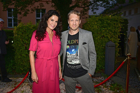 Theaterpremiere 'Der eingebildet Kranke' und 90. Geburtstag von Dieter Hallervorden in Berlin