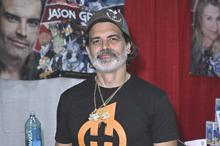 Comic Con Revolution in Ontario