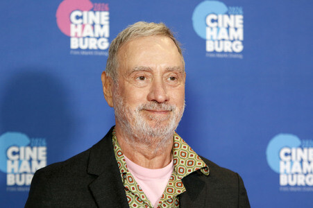 Verleihung der 'Gläsernen Leinwand' an Roland Emmerich in Hamburg