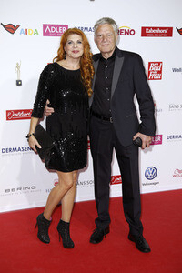 Goldene Bild der Frau 2017 in Hamburg