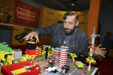 Eröffnung des neuen LEGO Spielbereichs 'City - Stadt und Bau', Berlin